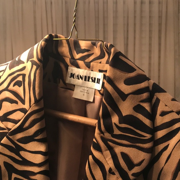 Women jacket - Picture 2 of 6